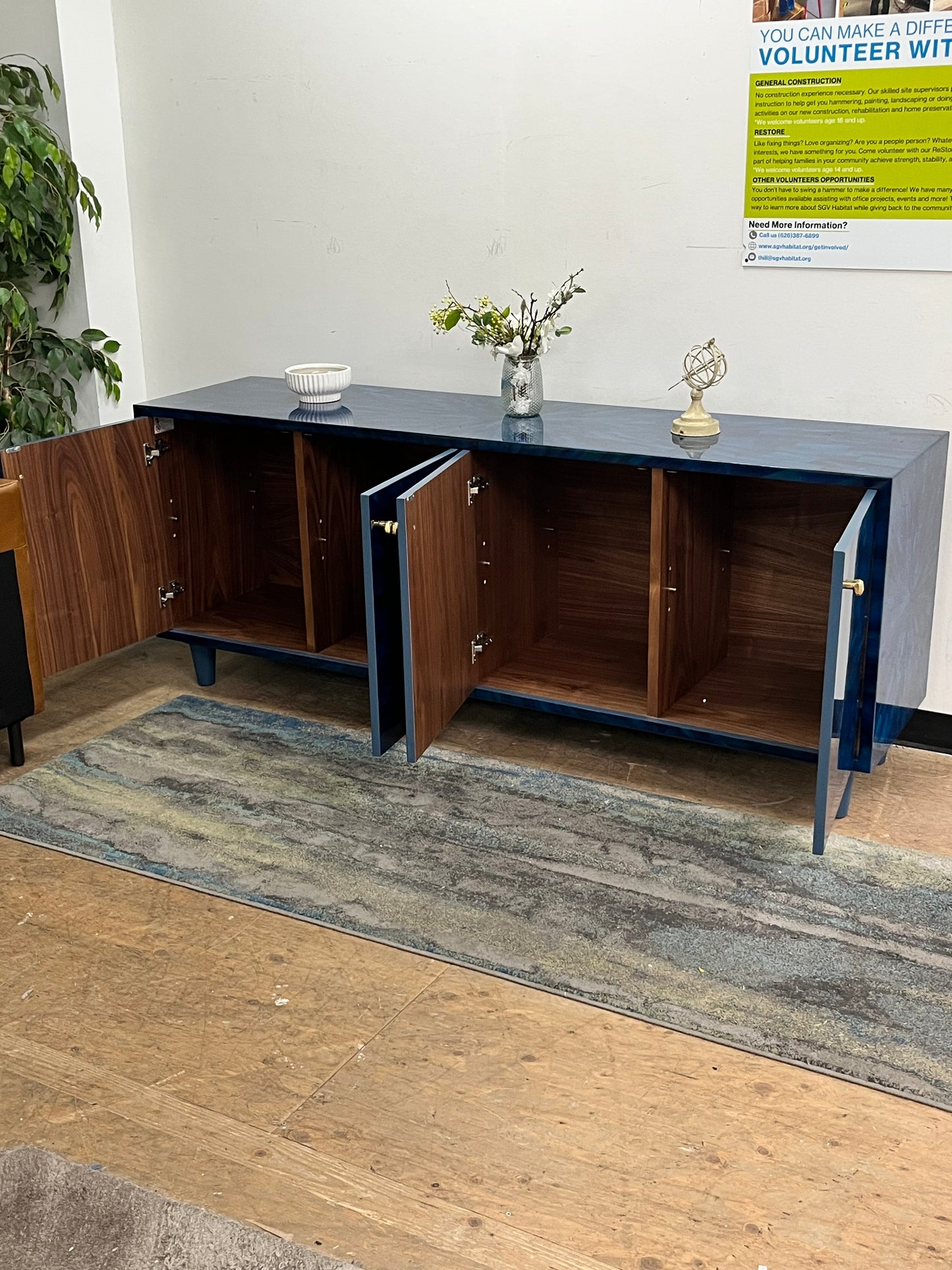Modern Faux Horn Blue Crednza