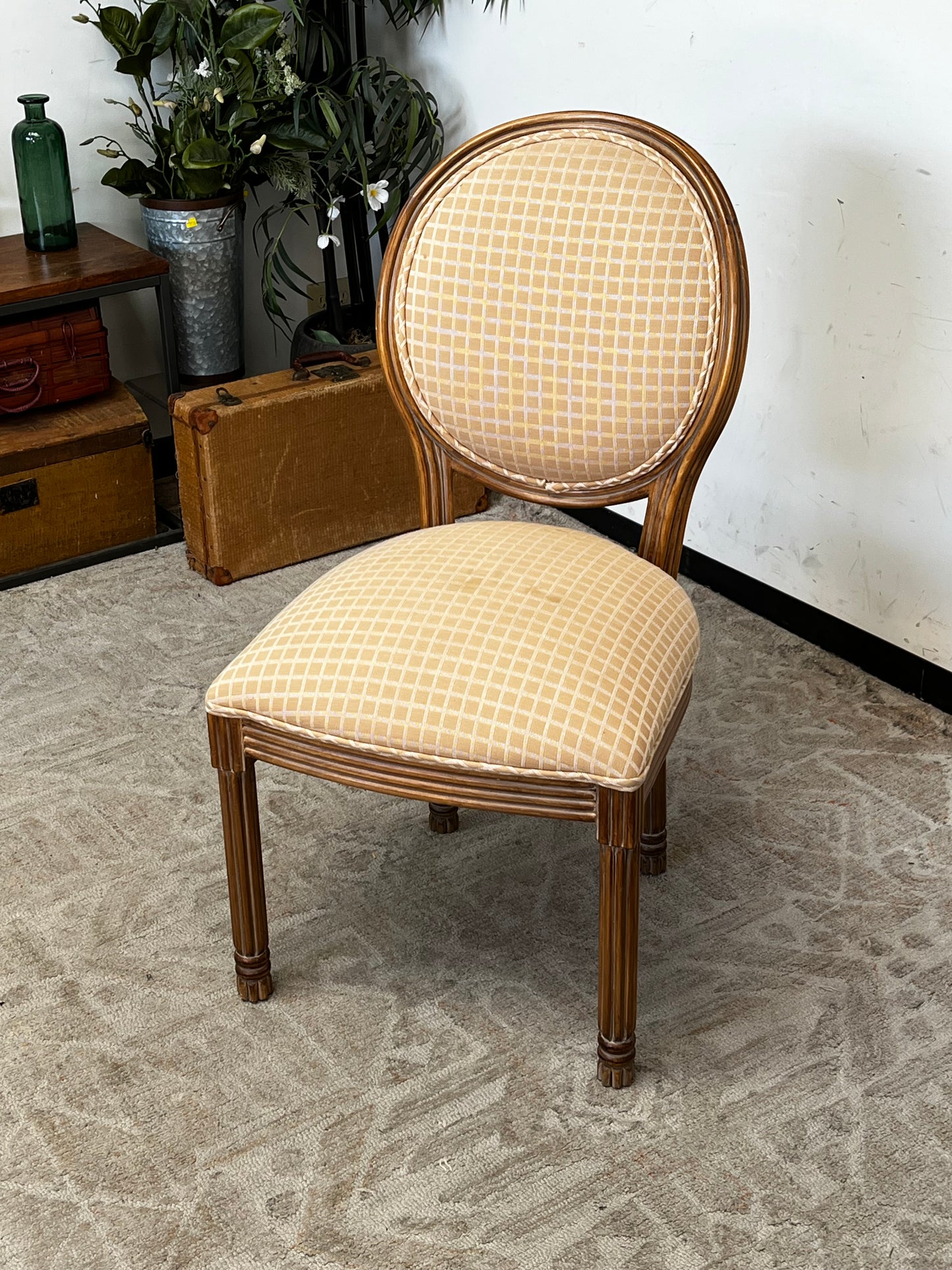 Kreiss Set of 6 Dining Chairs