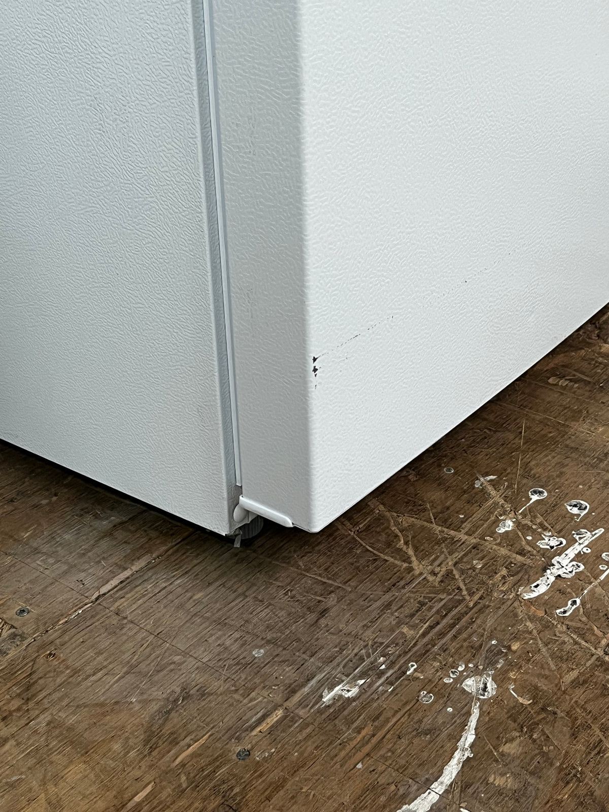 Seasons 18 Cu. Ft. White Top Freezer Refrigerator