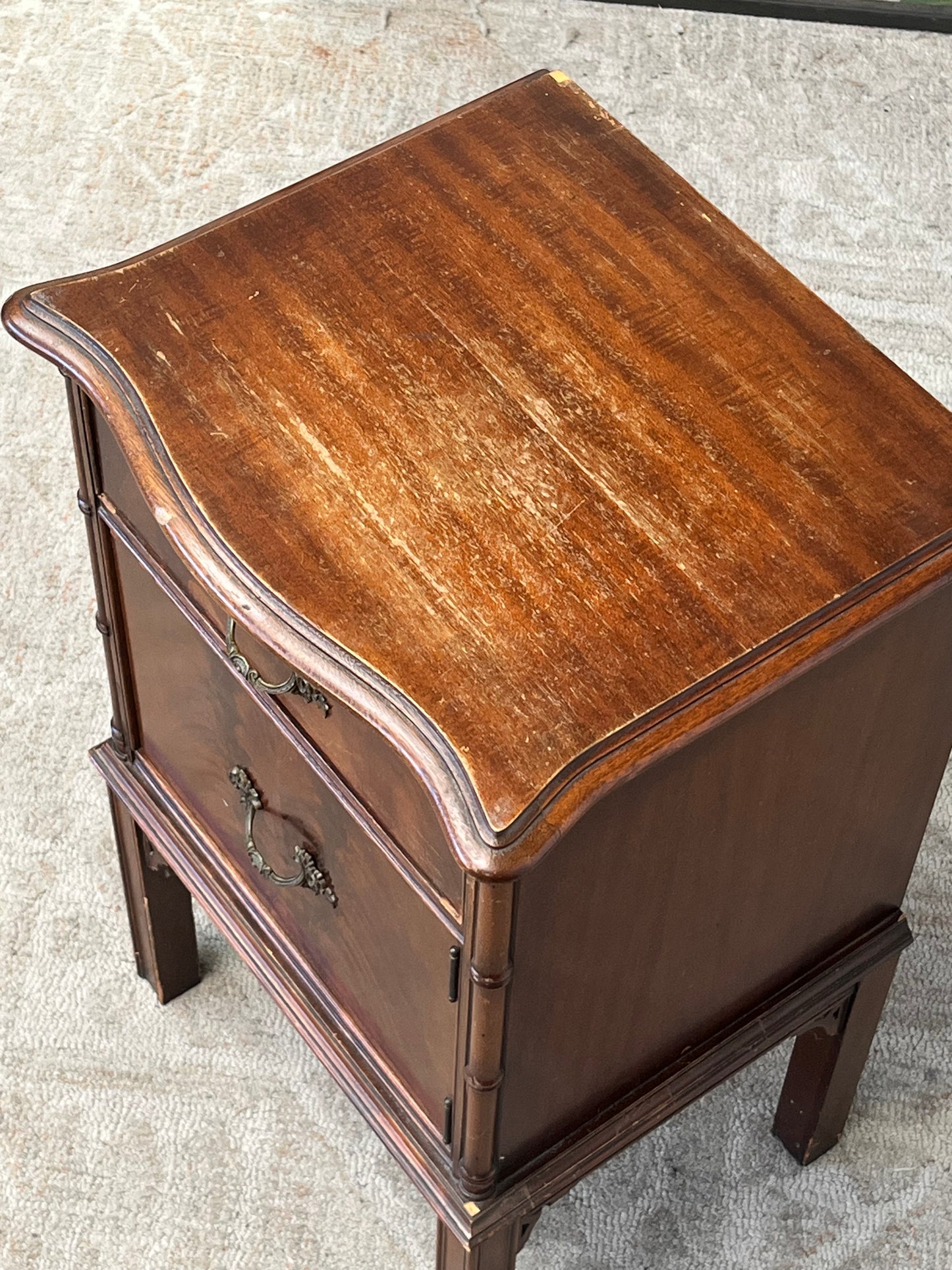 Antique 2-Drawer Wooden Nightstand