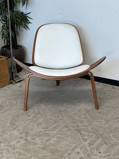 Mid-Century Modern Low-Wide Chair