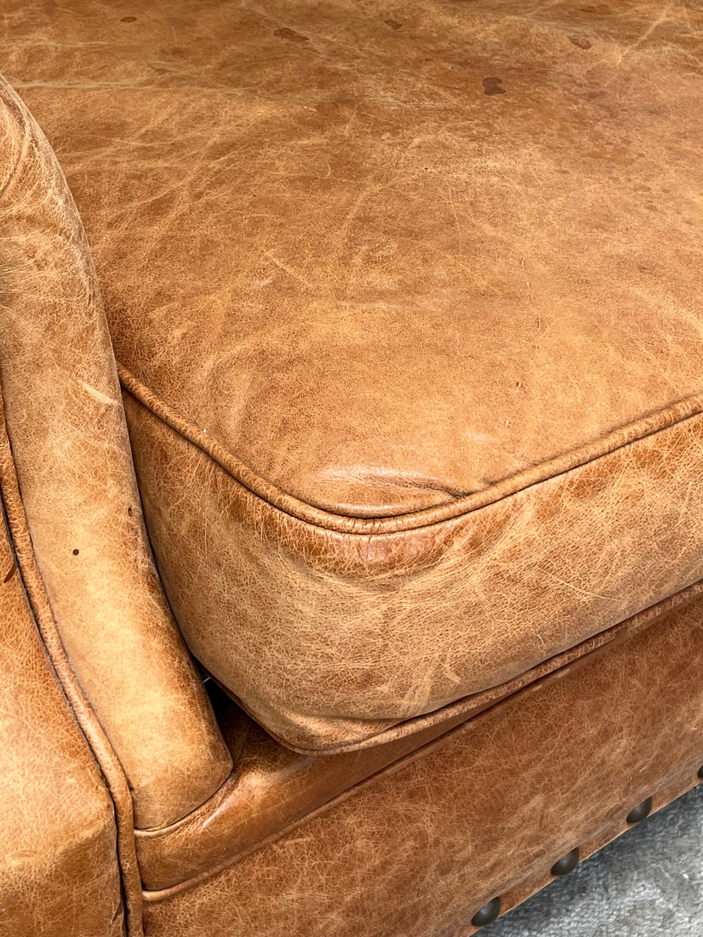 Vintage Style Faux Leather Club Chair