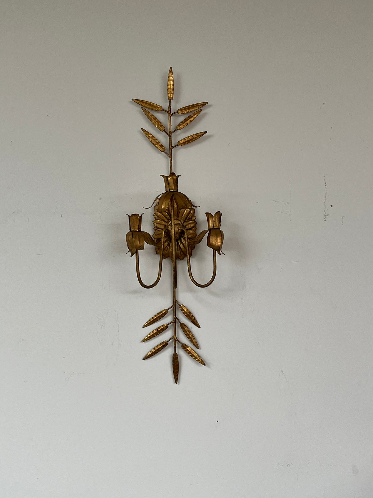 Rustic Style Floral Gold Sconce