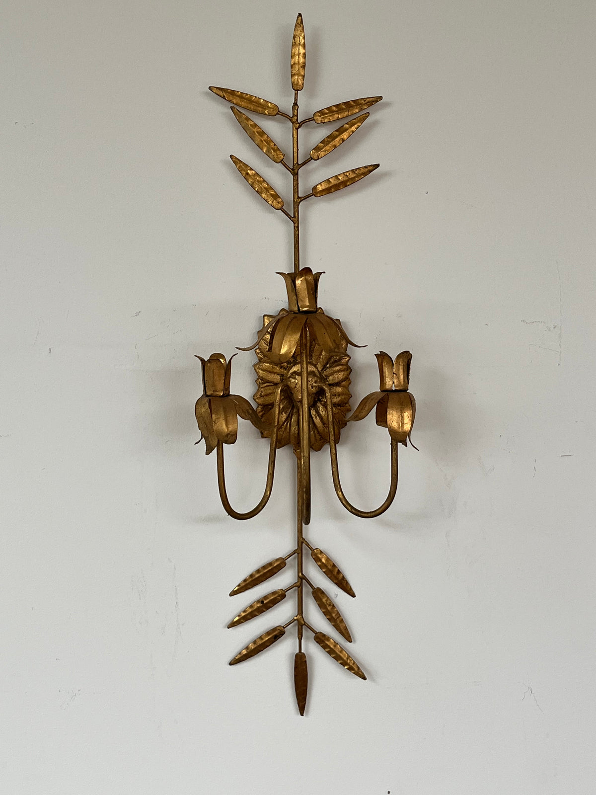 Rustic Style Floral Gold Sconce