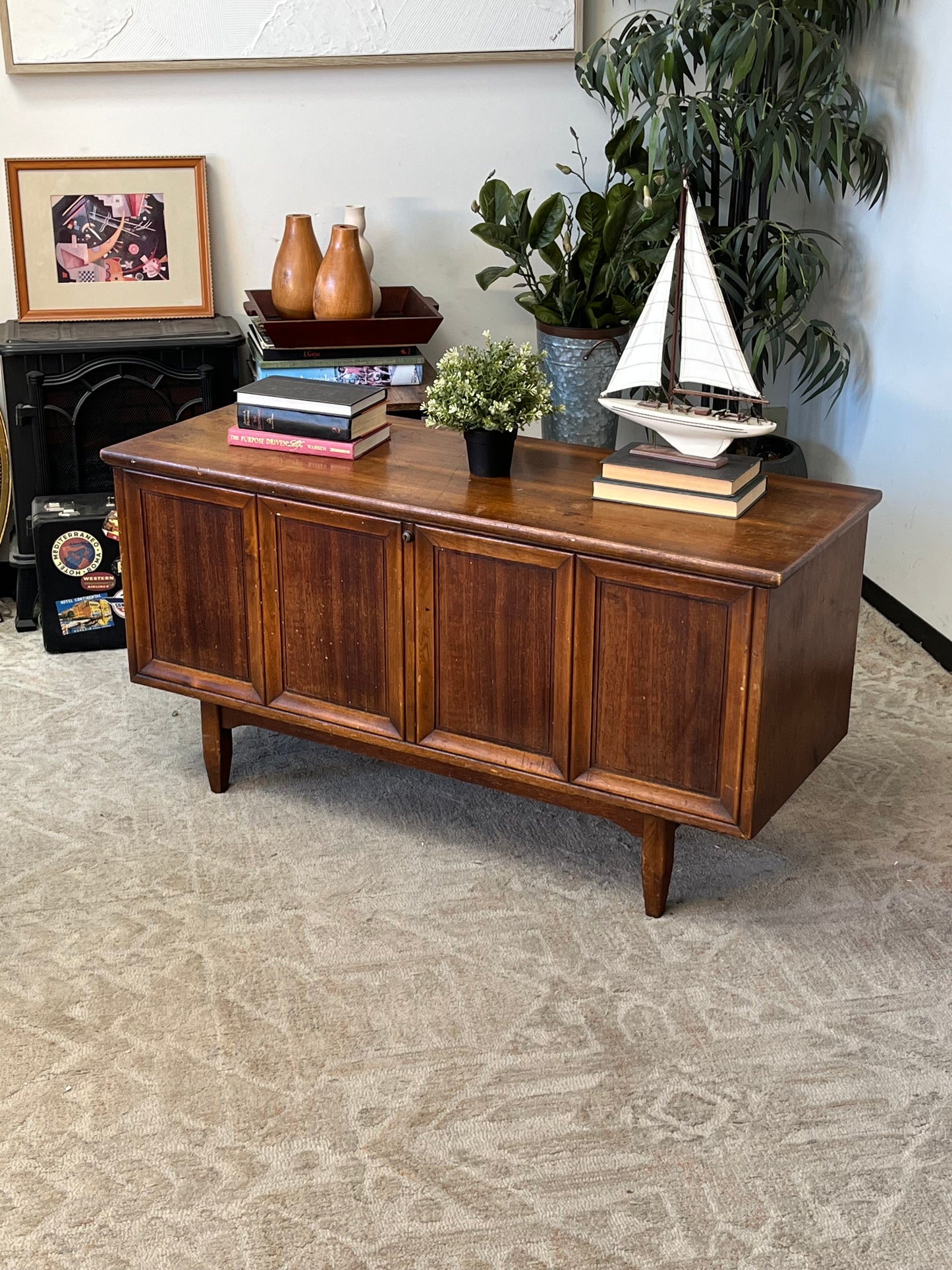 Lane Furniture Mid Century Wooden Cedar Chest - Broken Leg