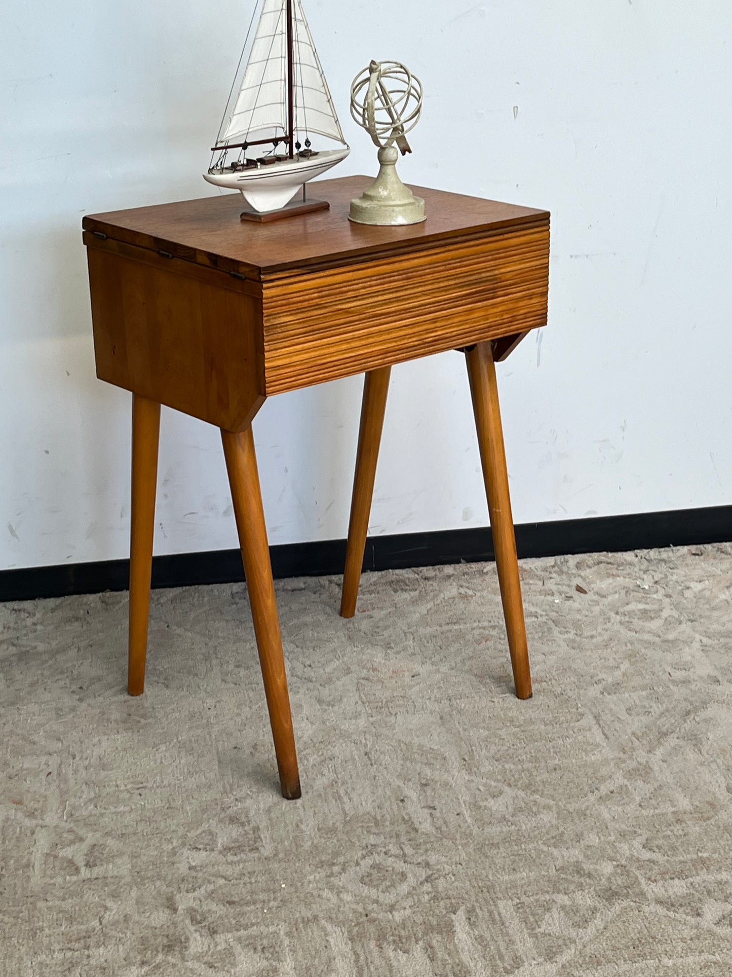 Vintage Mid Century Nightstand