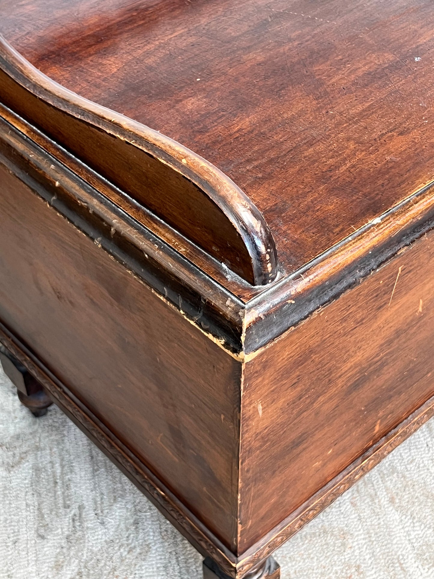 Antique E.R. Co Cedar Lined Hope Chest