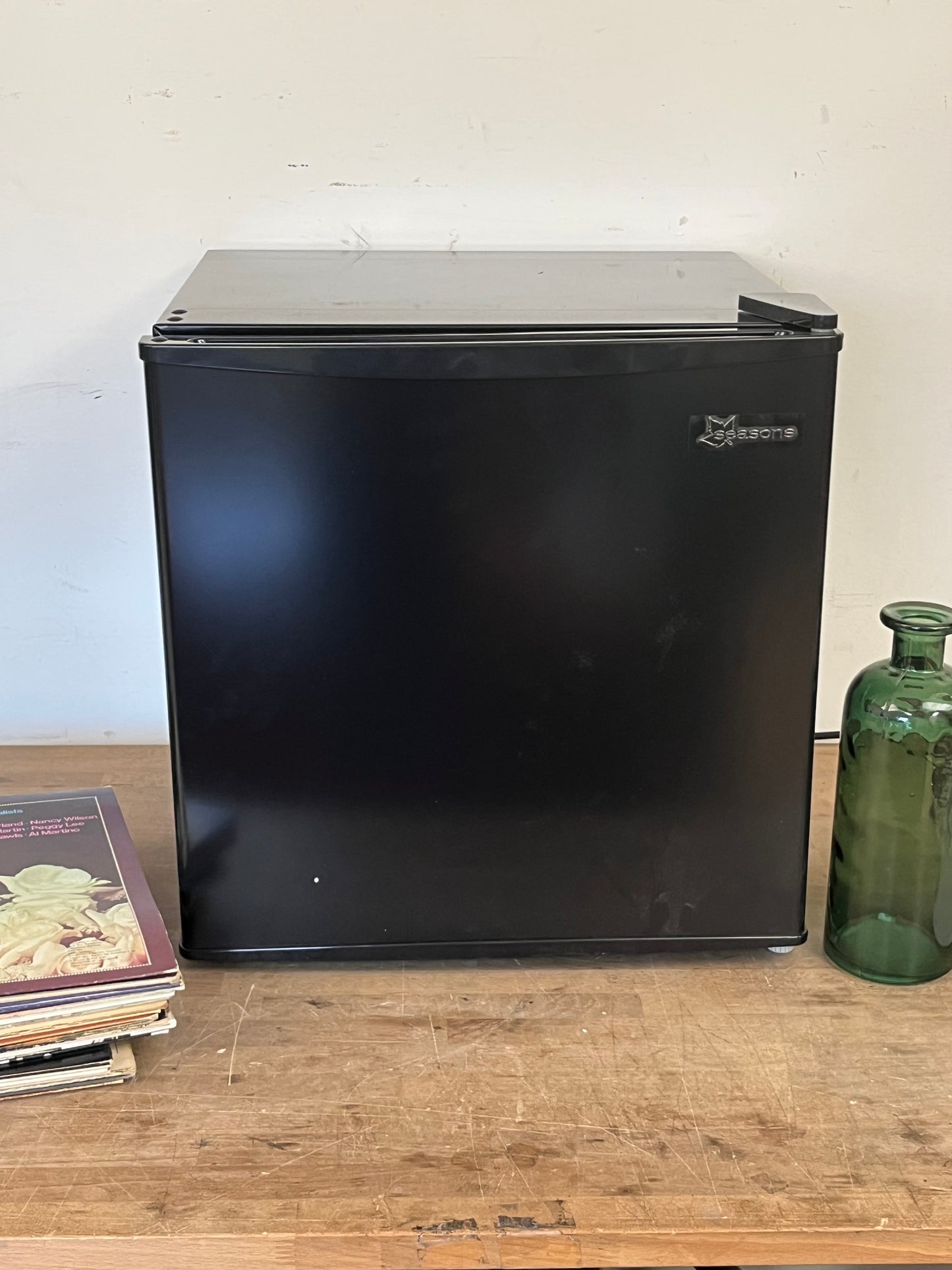 Seasons 18in. Compact Refrigerator