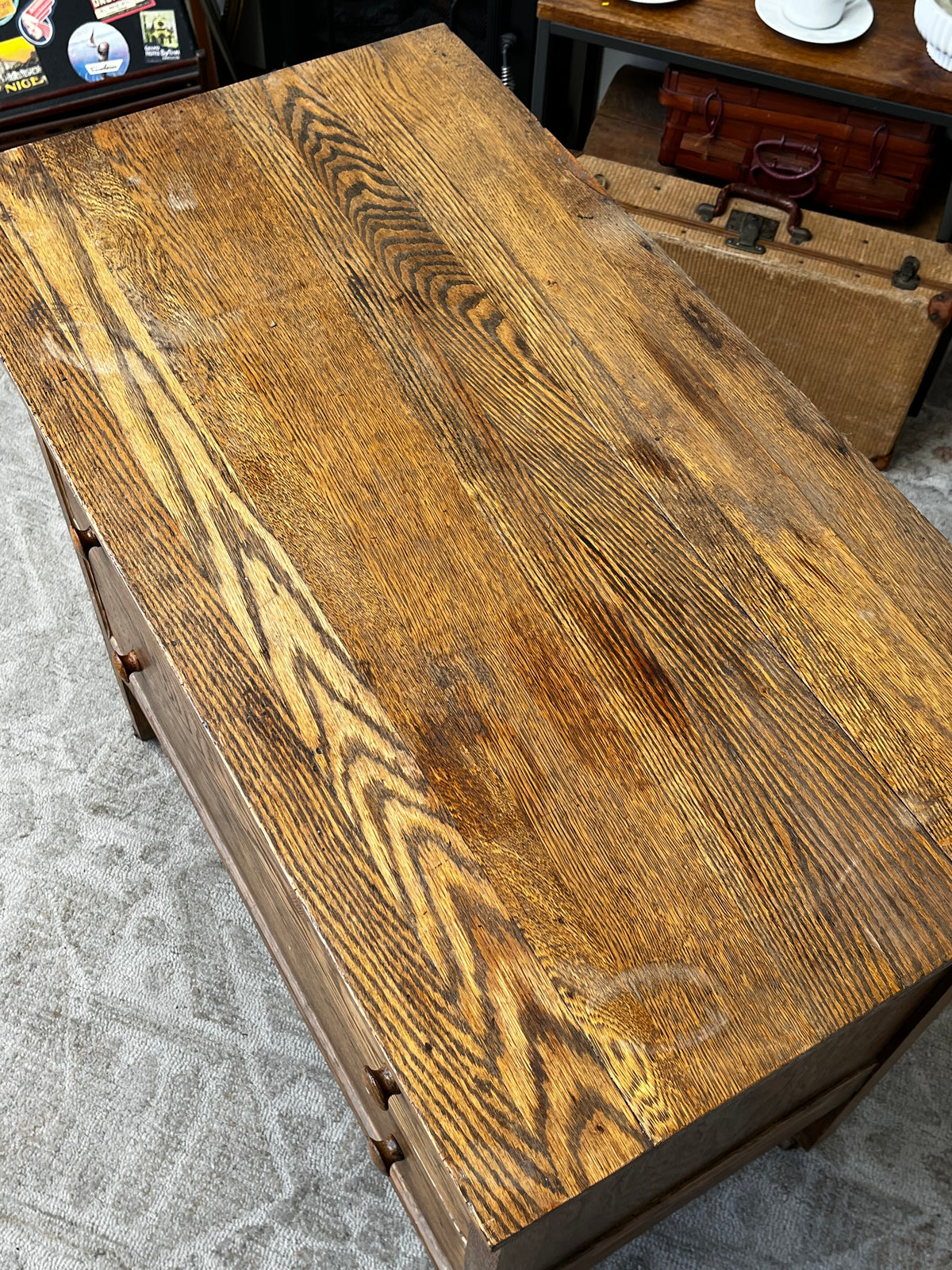 Farmhouse Style 4 Drawer Dresser