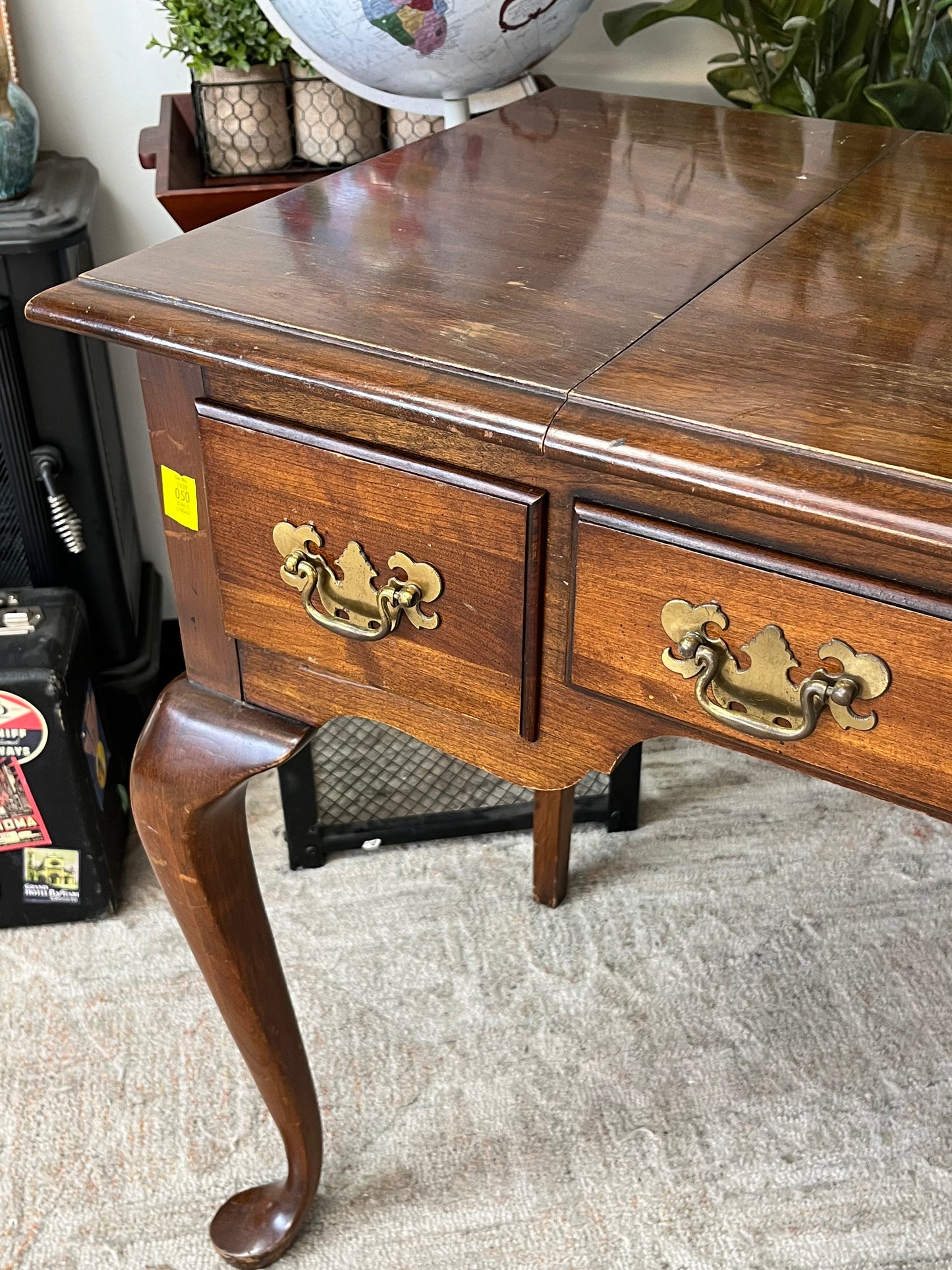 Pennsylvania House Furniture Vanity Desk