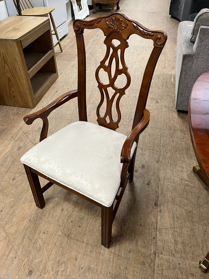 Federalist Style Dining Set With 6 Chairs