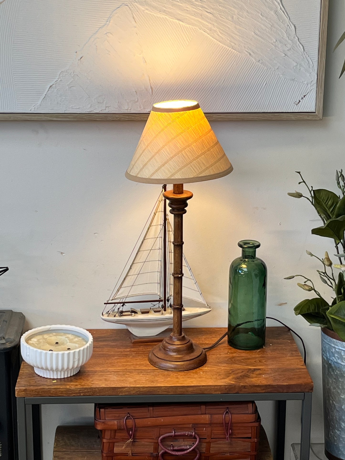 Vintage Style Wooden Table Lamp