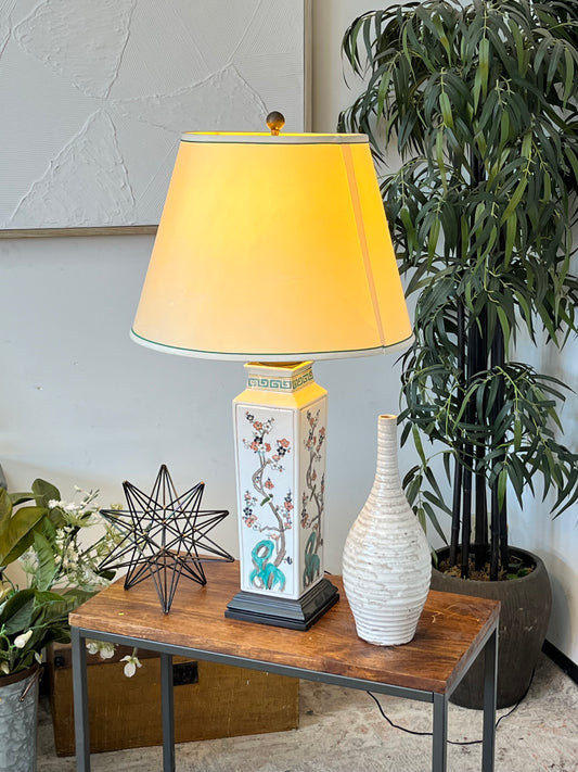 Vintage Chinoiserie Style Lamp