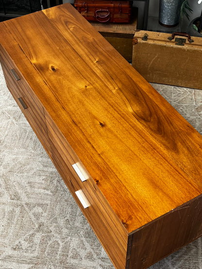 Mid-Century Style 4-Drawer Dresser
