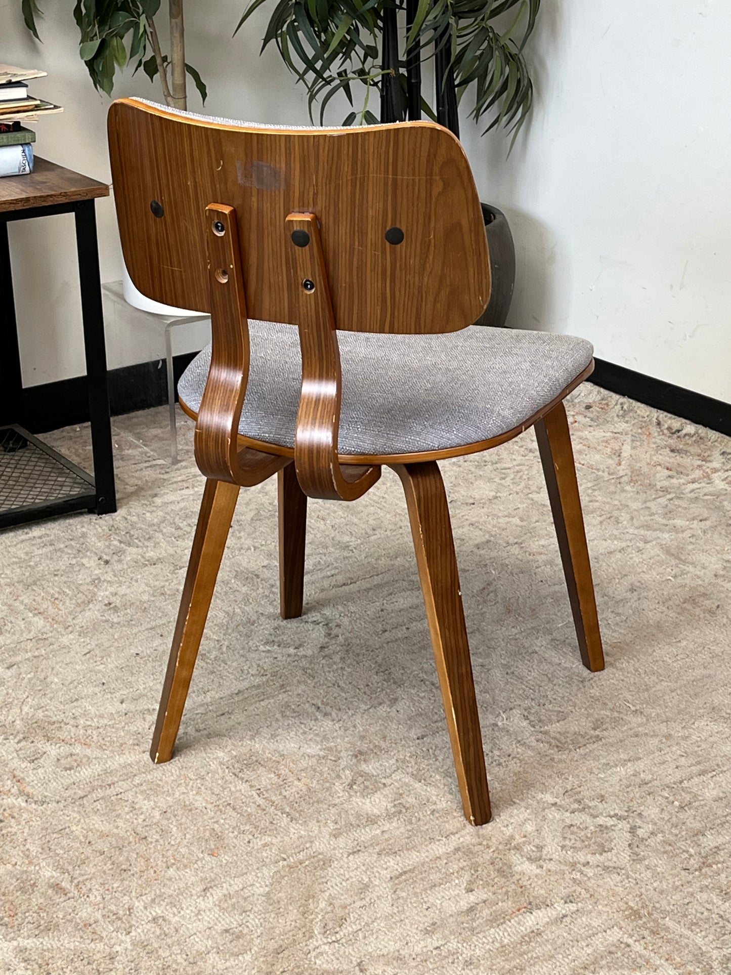 Youth Mid Century Style Chair