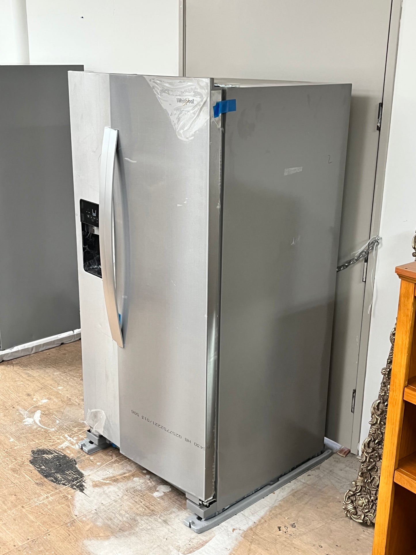 Whirlpool 21.4 cu. ft. Side-by-Side Refrigerator