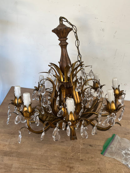 Antique Style Bronze Tone 8-Light Chandelier