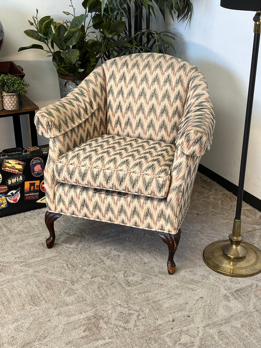 Vintage Style Zip-Zag Pattern Linen Chair