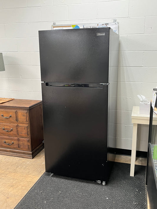 Seasons 18cu.ft. 30in. Top-Freezer Refrigerator