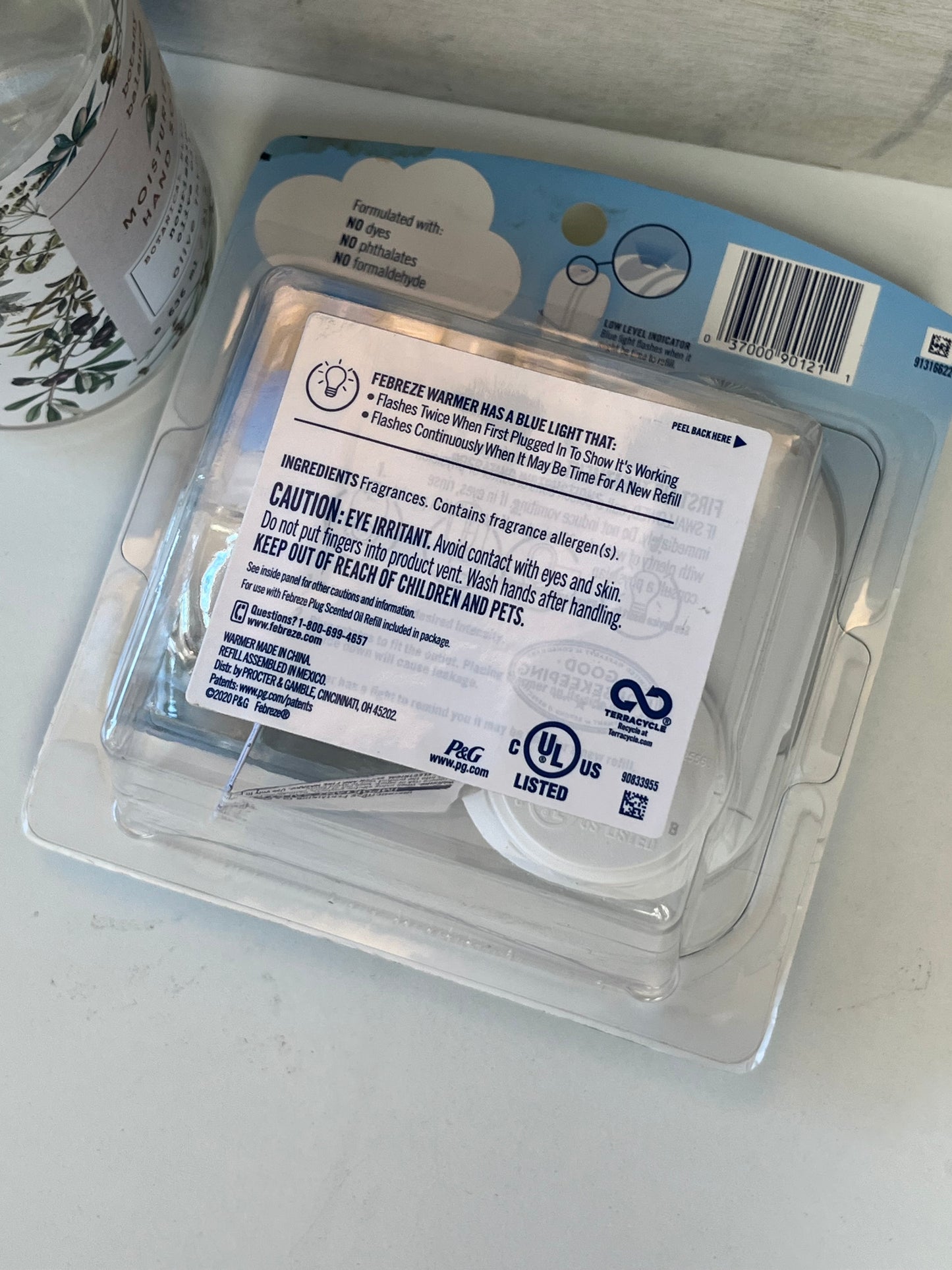 Febreze Plug Starter Kit