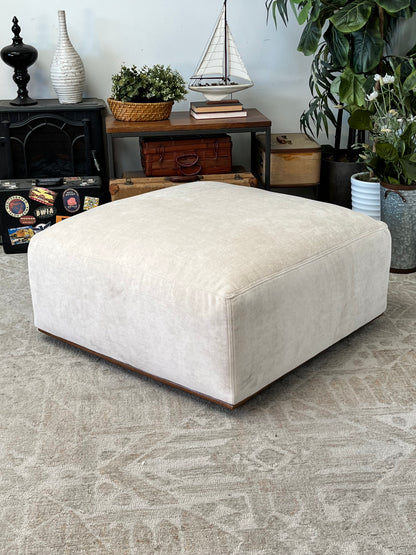 Modern 34" Linen Ottoman