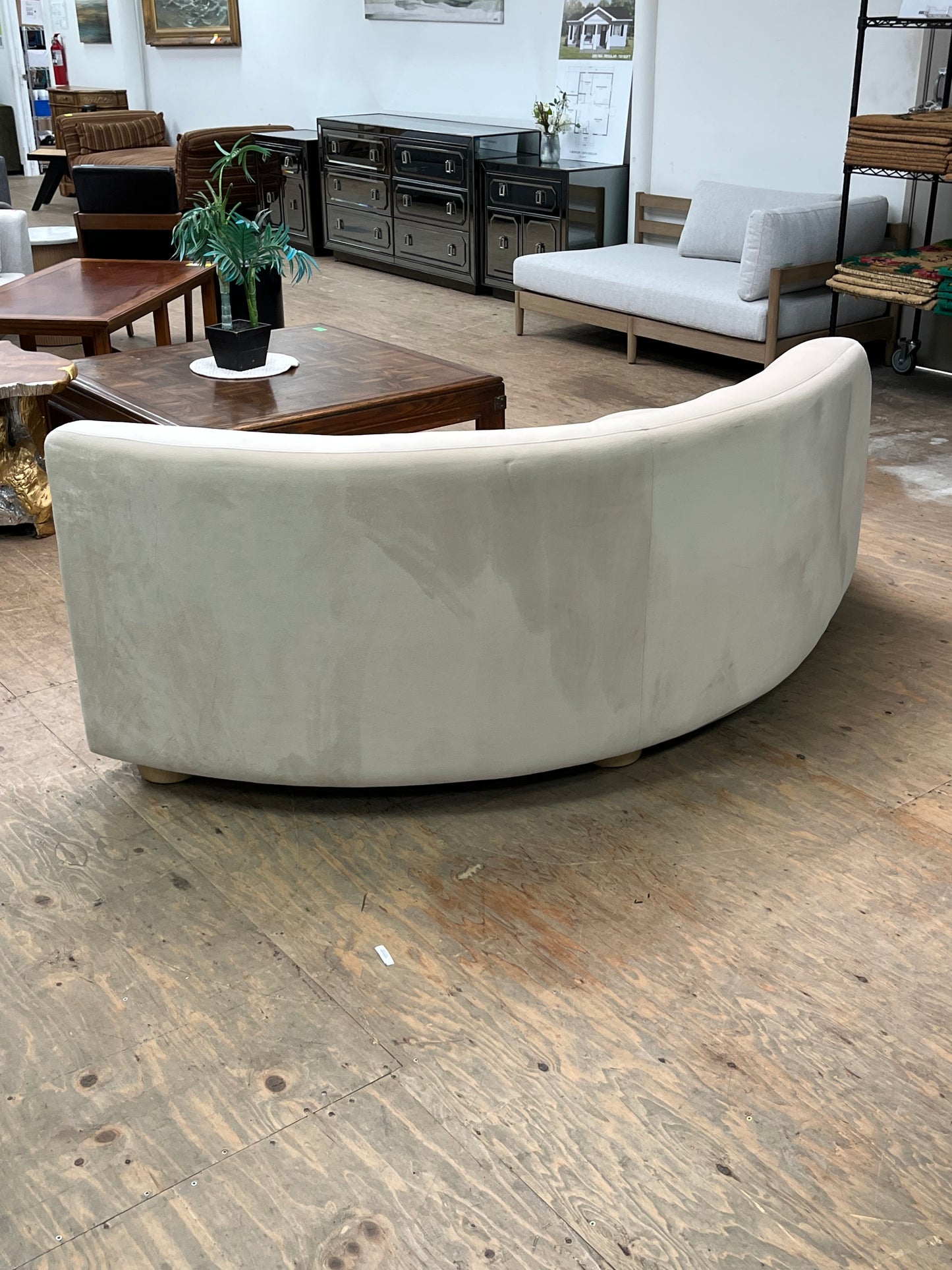 Modern White Rounded Sofa