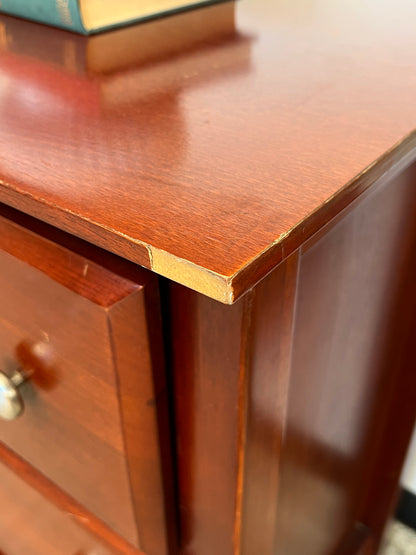 Traditional 6-Drawer Brown Dresser