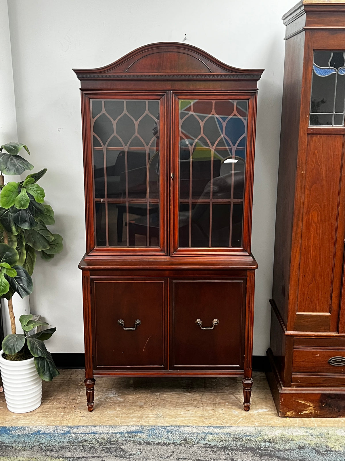 Antique Style China Hutch