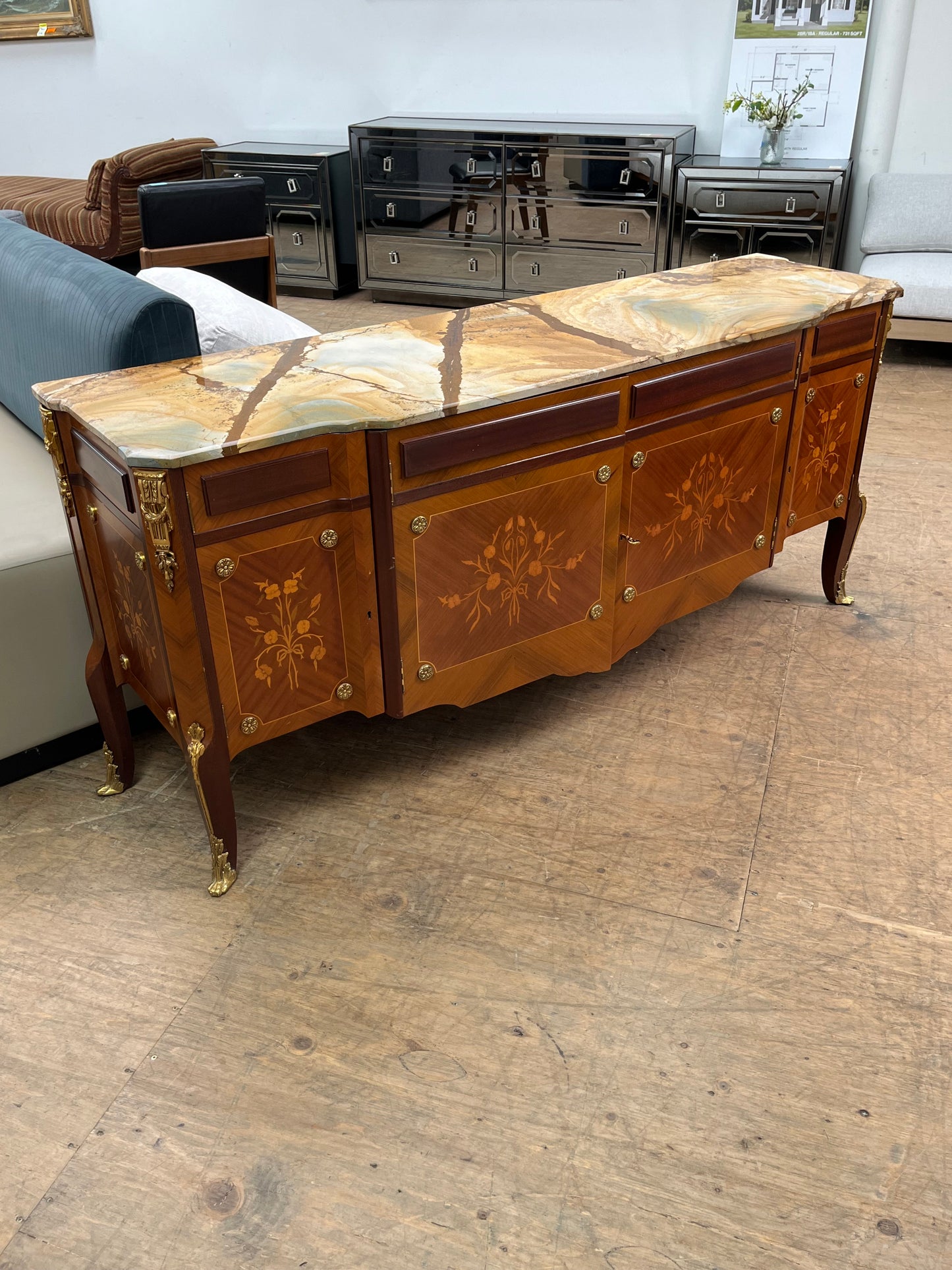 French Style Dresser Commode