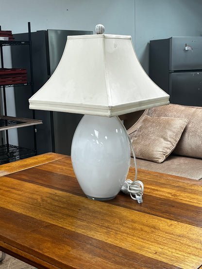 Modern 20" Oval Table Lamp