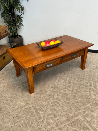 Traditional Coffee Table w/ Drawers