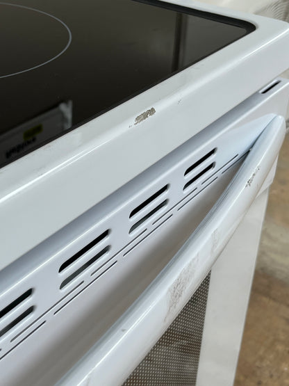 Seasons® 5.2 Cu. Ft. Freestanding  White Electric Range- Minor Dent