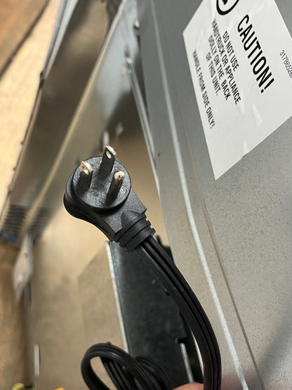 GE 4.8 cu. ft. White Freestanding Gas Range