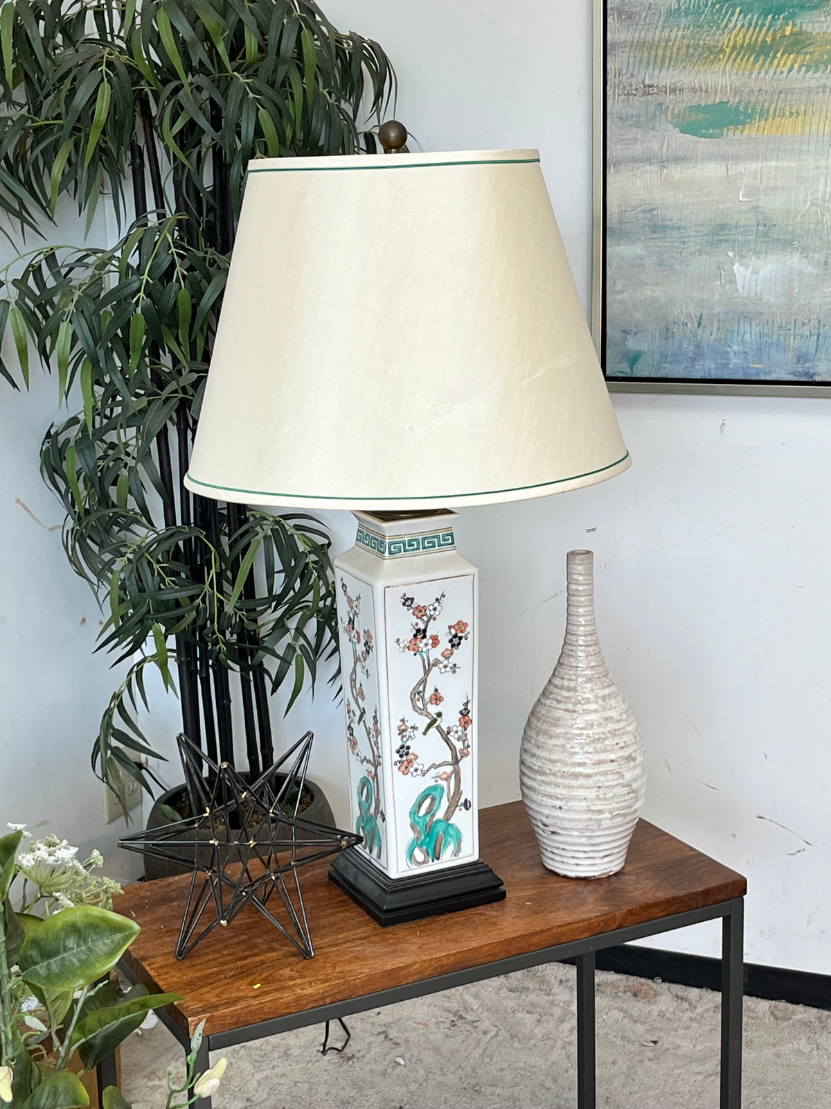 Vintage Chinoiserie Style Lamp