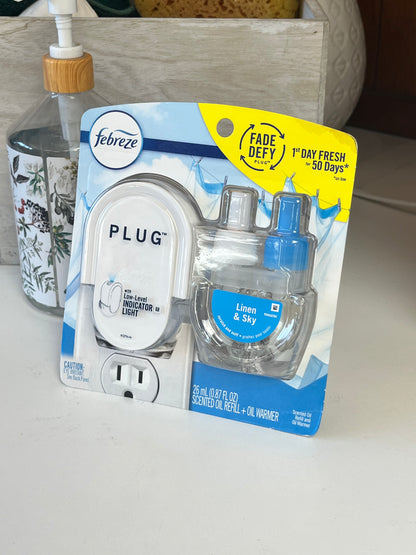Febreze Plug Starter Kit