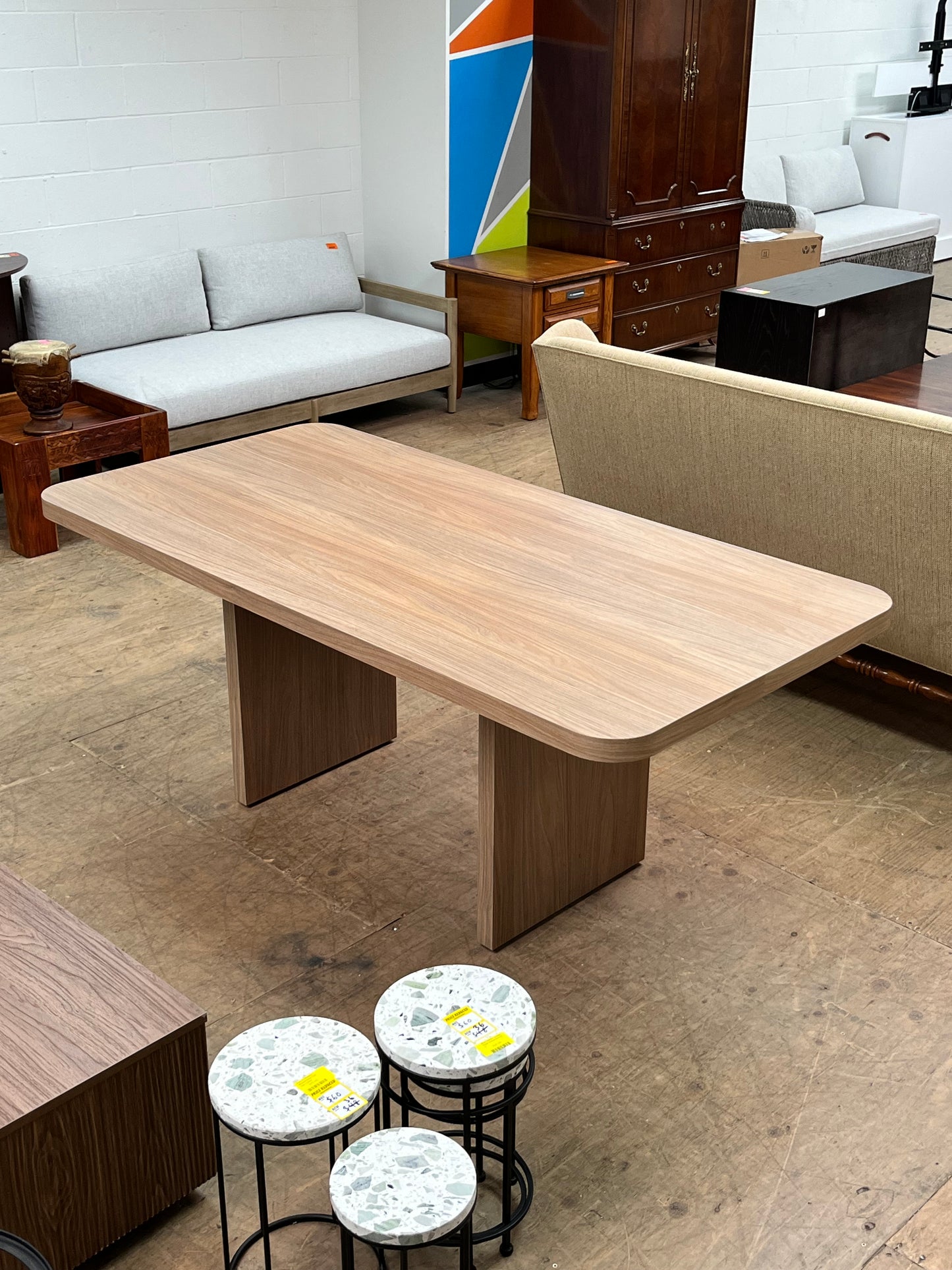 Modern Rounded Edge Dining Table
