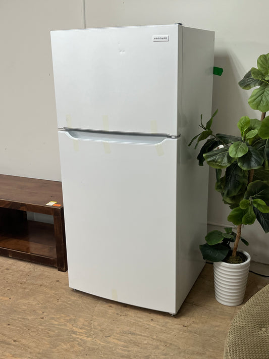 Frigidaire White 18.3 Cu. Ft. Top Freezer Refrigerator