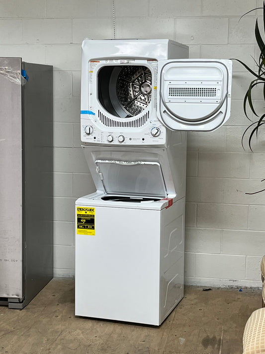 GE 2.3 cu. ft. Washer 4.4 cu. ft. Electric Dryer Combo