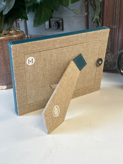 Traditional Leather 4" x 6" Teal Picture Frame