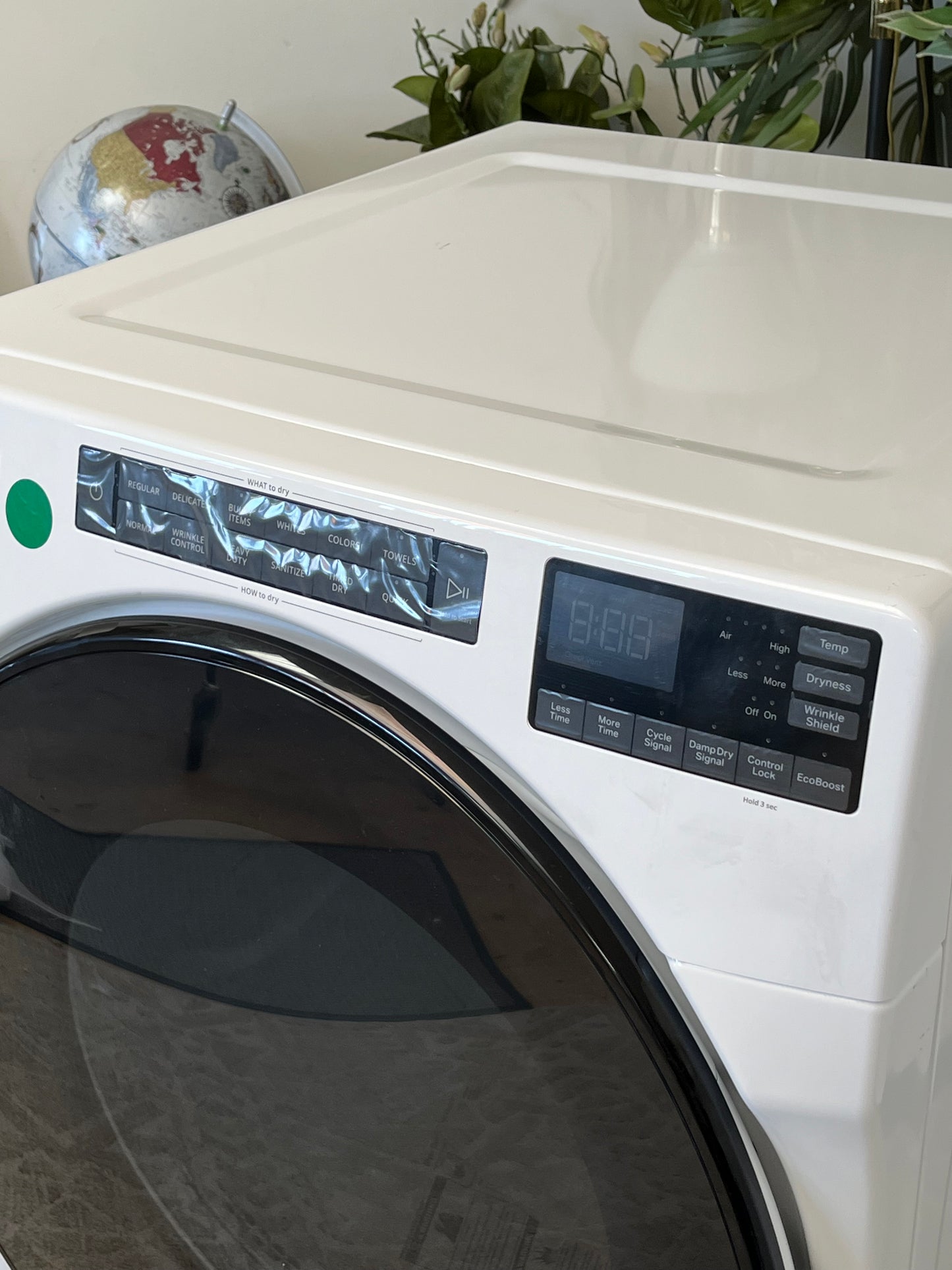 Whirlpool 7.4 cu. ft. Vented Electric Dryer in White