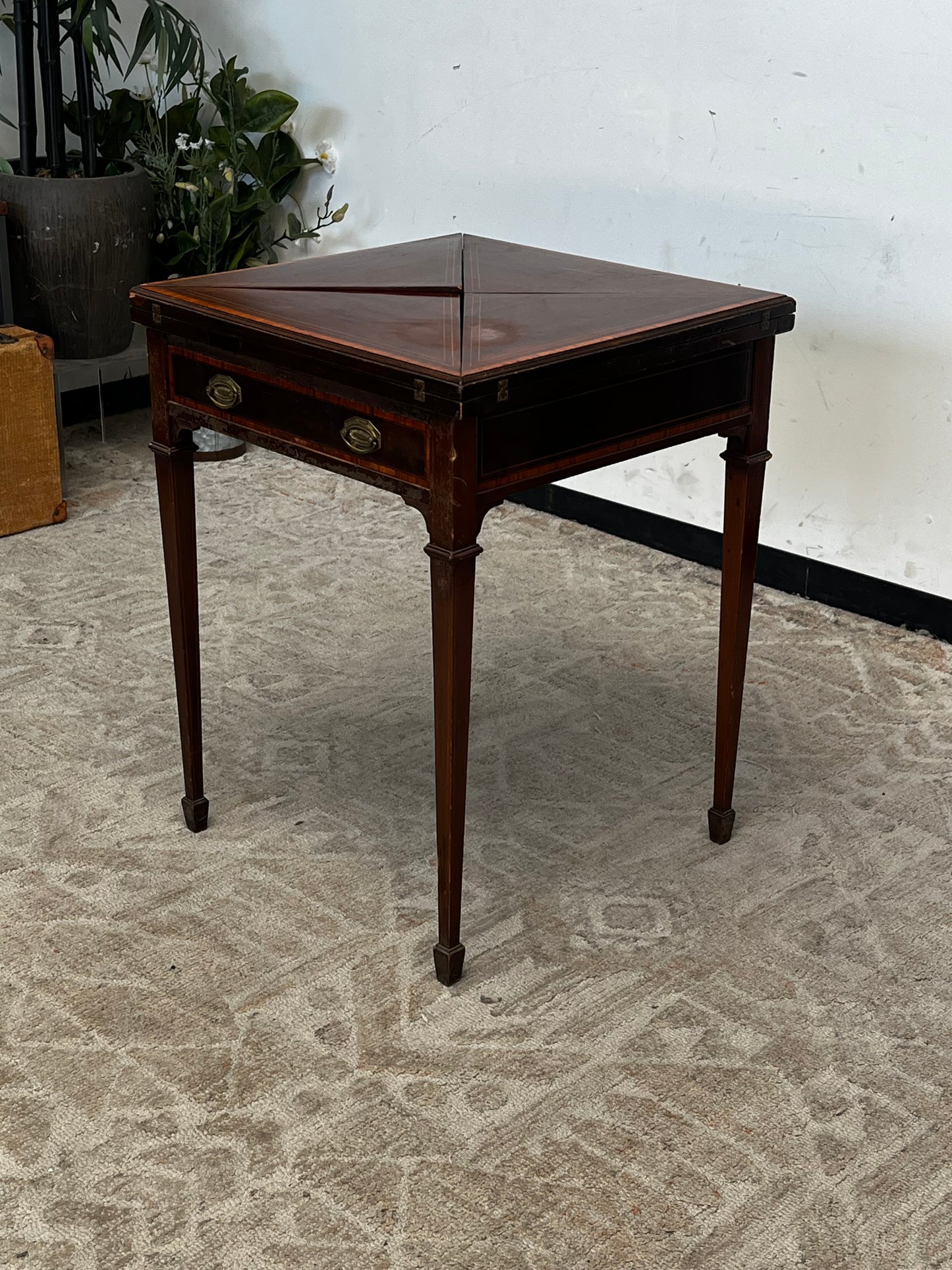 Edwardian Style Envelop Card Table