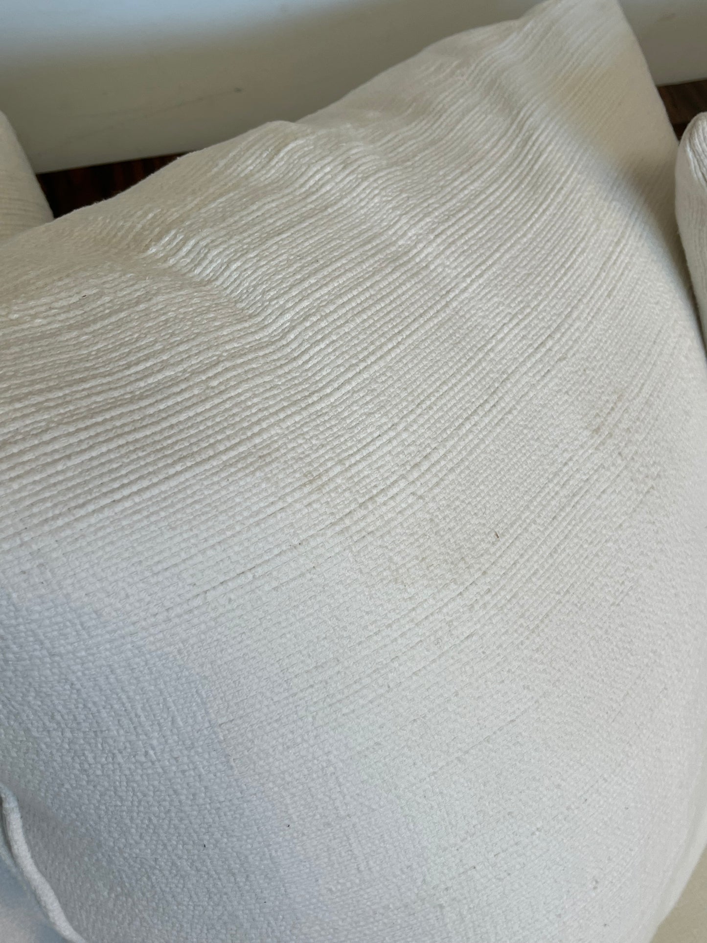 Kreiss Modern Round Back Sofa