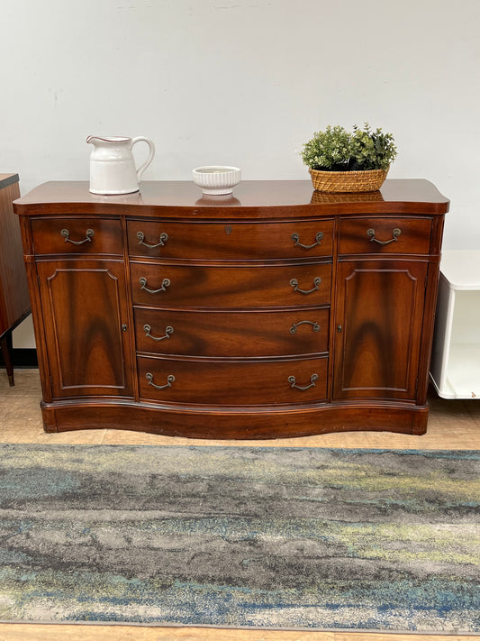 Traditional Style Wooden Buffet