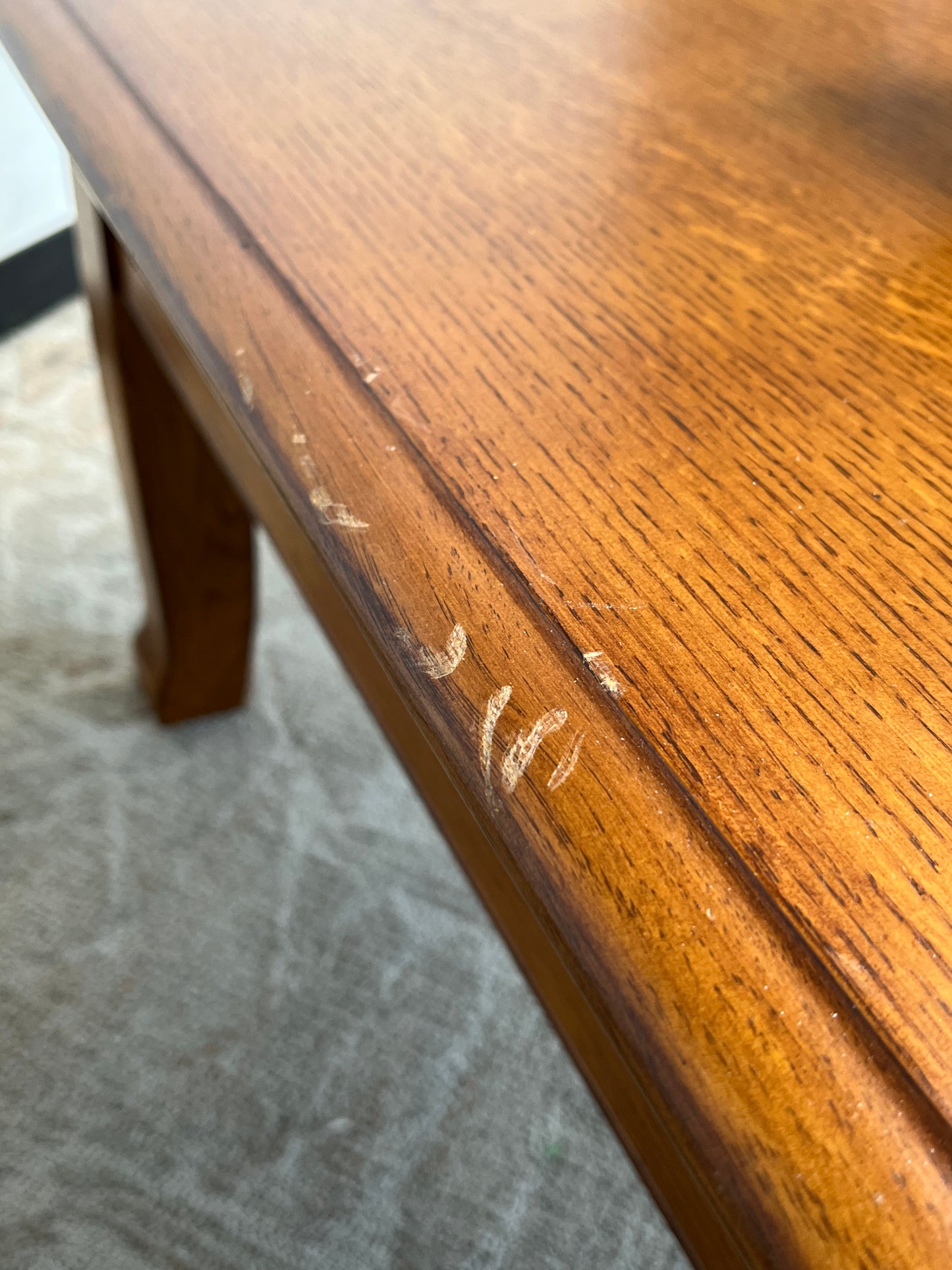 Traditional Coffee Table w/ Drawers