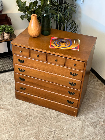 Antique Style 3 Drawer Dresser