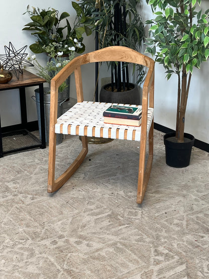 Safavieh Furniture White Lounge Chair
