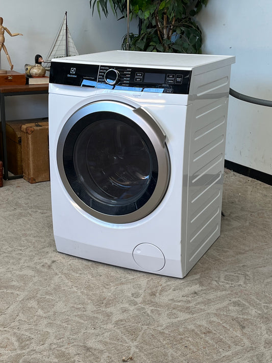 Electrolux 24" Compact Front Load Washer