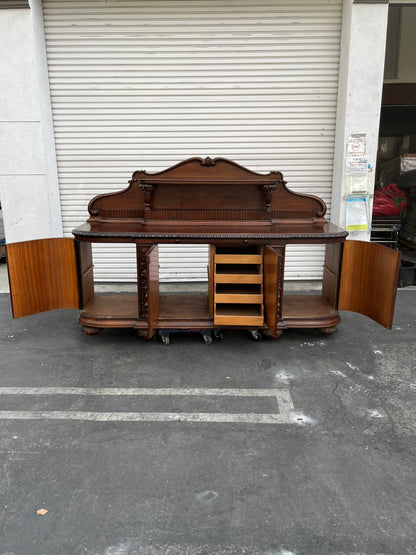 Traditional American Style Large Bar Buffet