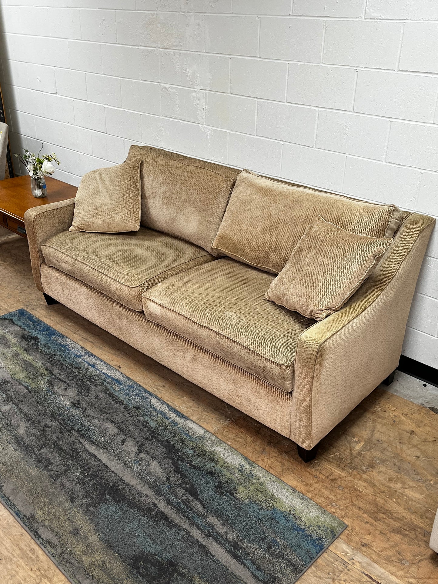 Bassett 81" Traditional Couch