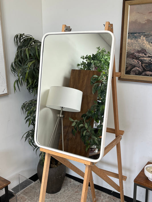 Modern White Rounded Edge Mirror